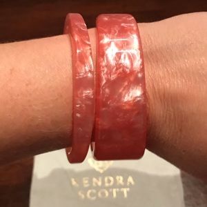 Kendra Scott Kaiden Bracelets in Peach Acetate